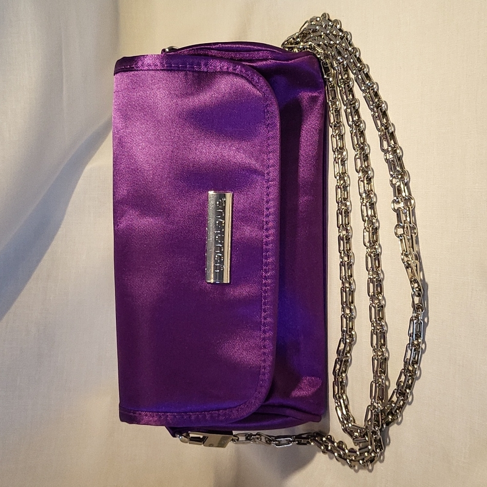 🏷3/$15🏷 YOUNIQUE Presenter Clutch~Style Bag